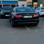 Parcare de lux la VIVO Cluj Un sofer a blocat doua locuri de parcare starnind indignarea celoralt soferi