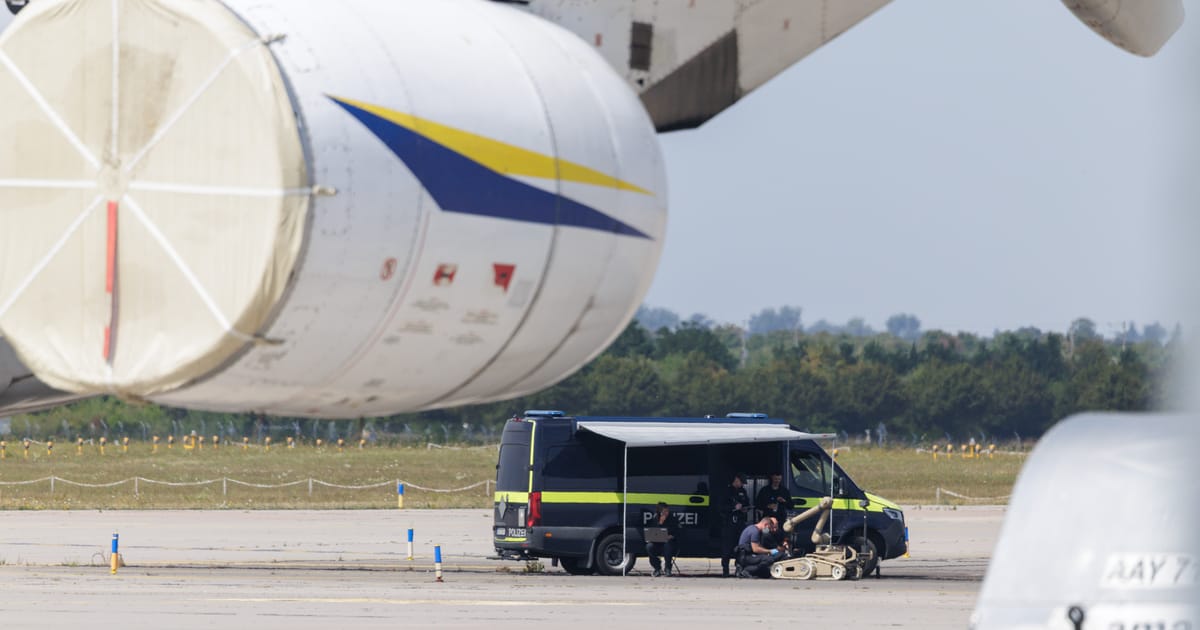 Politia antiterorista germana cerceteaza o drona exploziva descoperita la aeroportul din Leipzig