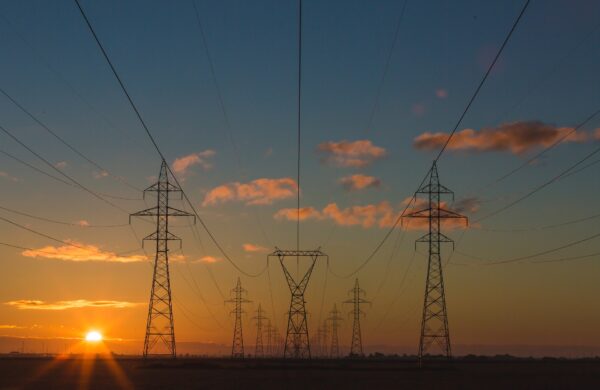 Republica Moldova semnaleaza un deficit energetic Cetatenii sunt sfatuiti sa se pregateasca pentru posibile intreruperi de curent