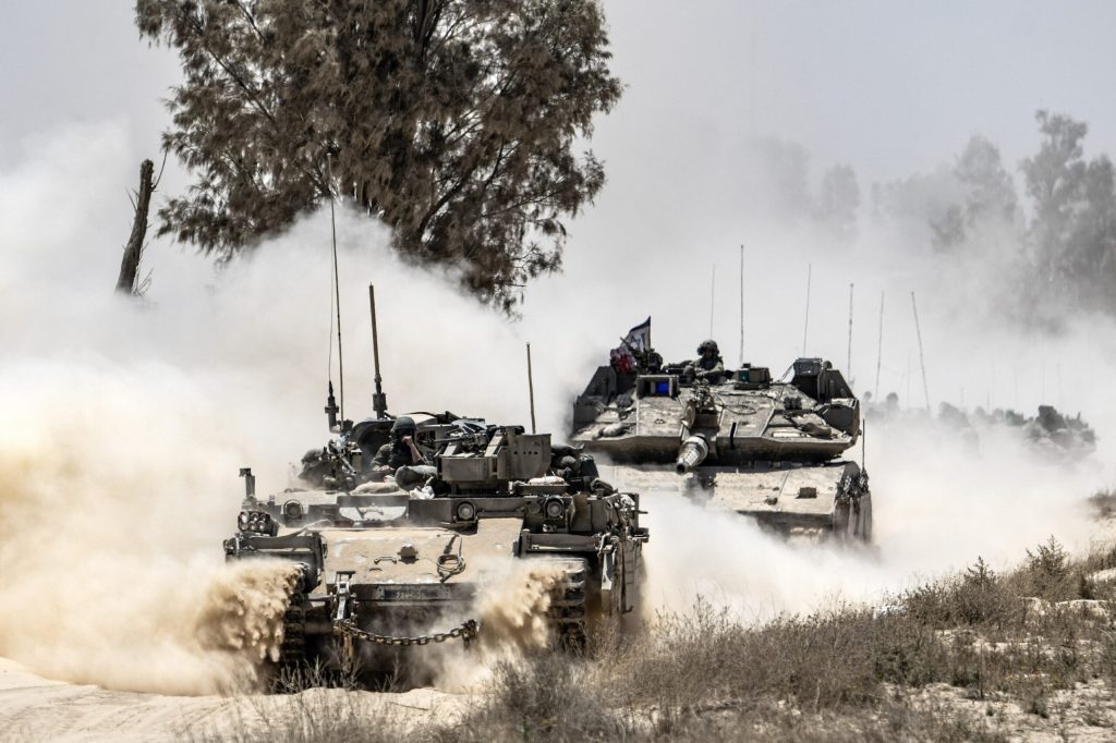 Șapte persoane au fost ucise în Gaza în urma atacurilor israeliene, după anunțul unui acord pentru dezarmarea Hamas. 2 Sapte persoane au fost ucise in Gaza in urma atacurilor israeliene dupa anuntul unui acord pentru dezarmarea Hamas