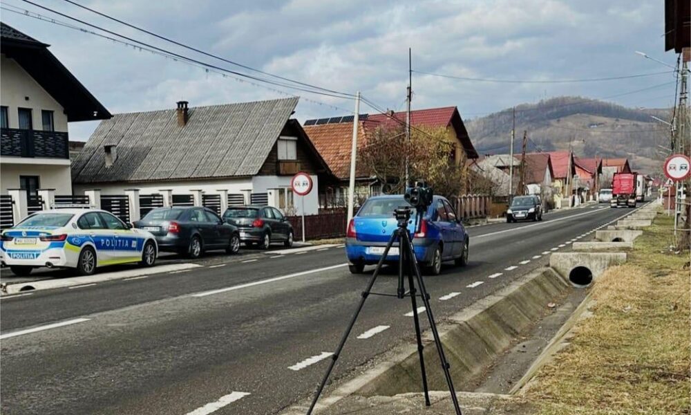 Soferii care acelereaza pe strazile din Cluj in vizorul locuitorilor Copiii sunt in pericol Este necesara instalarea radarului