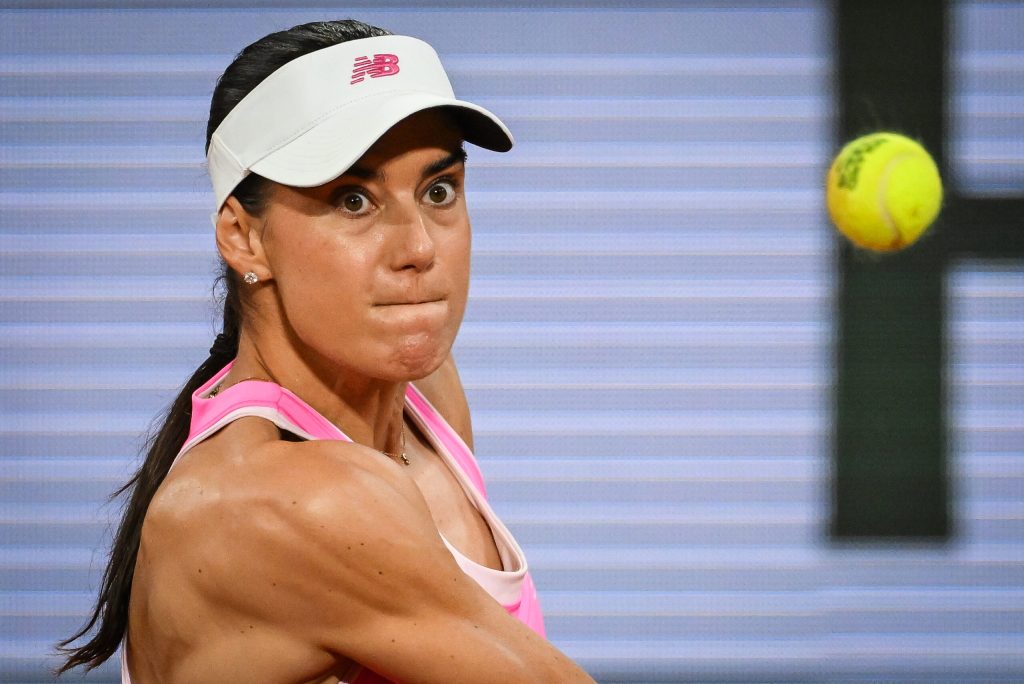 Sorana Cîrstea, eliminată în turul al doilea al turneului WTA 1000 de la Toronto 2 Sorana Cirstea eliminata in turul al doilea al turneului WTA 1000 de la Toronto