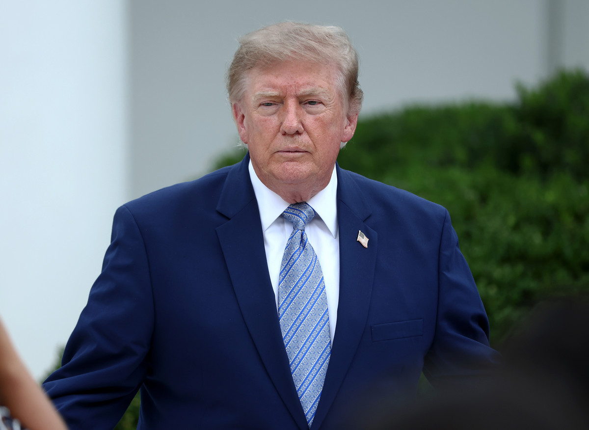 Trump anunta o majorare de 50 a tarifelor pentru Canada in ceea ce priveste vehiculele si otelul dupa ce negocierile comerciale au esuat
