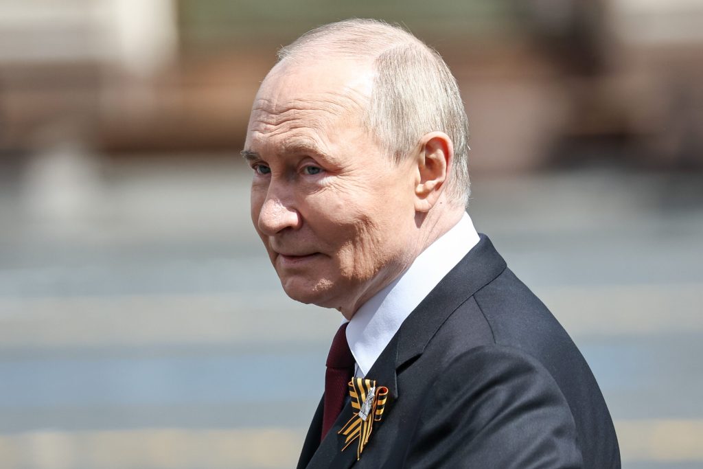 Vladimir Putin amenință Europa cu represalii dacă navele rusești vor fi confiscate: Vom fi nevoiți să reacționăm în aceeași manieră. 4 Vladimir Putin ameninta Europa cu represalii daca navele rusesti vor fi confiscate Vom fi nevoiti sa reactionam in aceeasi maniere
