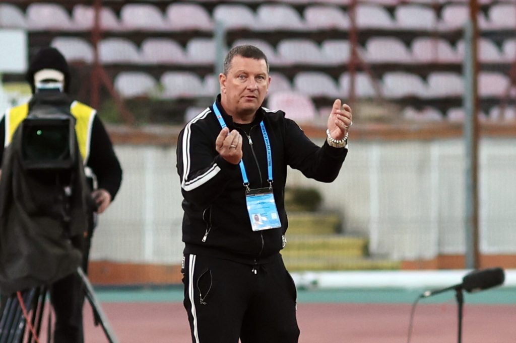 Start de coșmar pentru Ionuț Chirilă în Liga 2. CS Dinamo a fost învinsă cu 5-1 la Slatina. 2 start de cosmar pentru Ionut Chirila in Liga 2 CS Dinamo a fost invinsa cu 5 1 la Slatina