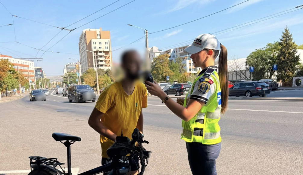 trotinetele electrice in centrul unei actiuni fara precedent la cluj poliia investigheaza strazile si intervalele orare cu cele mai frecvente accidente in care sunt implicati pietonii