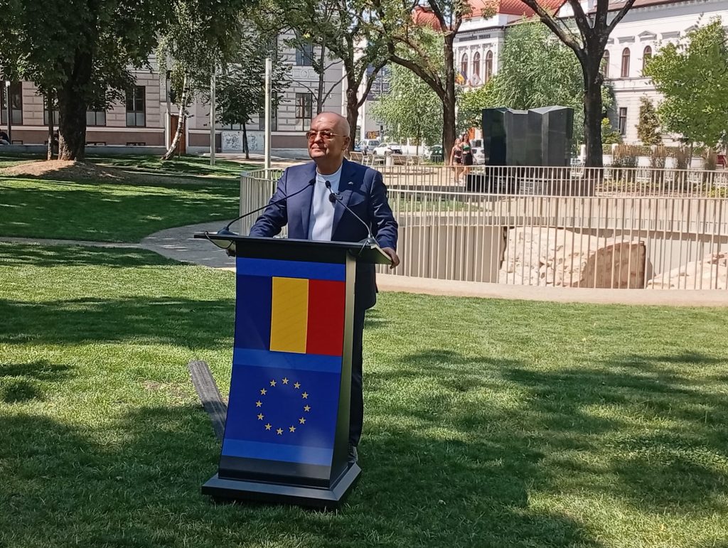 video invitatie la istorie clujenii pot explora noile vestigii romane boc a inaugurat noul obiectiv turistic din centrul orasului