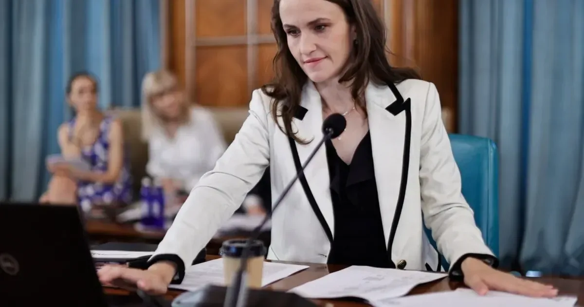 Oana Țoiu: Relația România-SUA, o căsnicie cu „milkshake” 2 Oana Țoiu: Relația România-SUA, o căsnicie cu „milkshake”