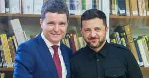Zelenski modifică legea educației. Ce se întâmplă cu școlile românești